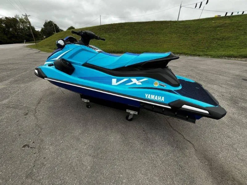 Slide: The Image of Yamaha Waverunner VX Deluxe w/ Audio 2025 - 4