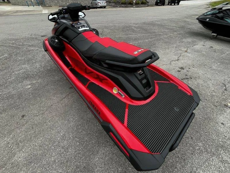 Slide: The Image of Yamaha Waverunner VX Deluxe w/ Audio 2025 - 18