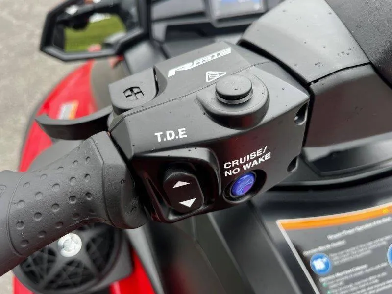 Slide: The Image of Yamaha Waverunner VX Deluxe w/ Audio 2025 - 24