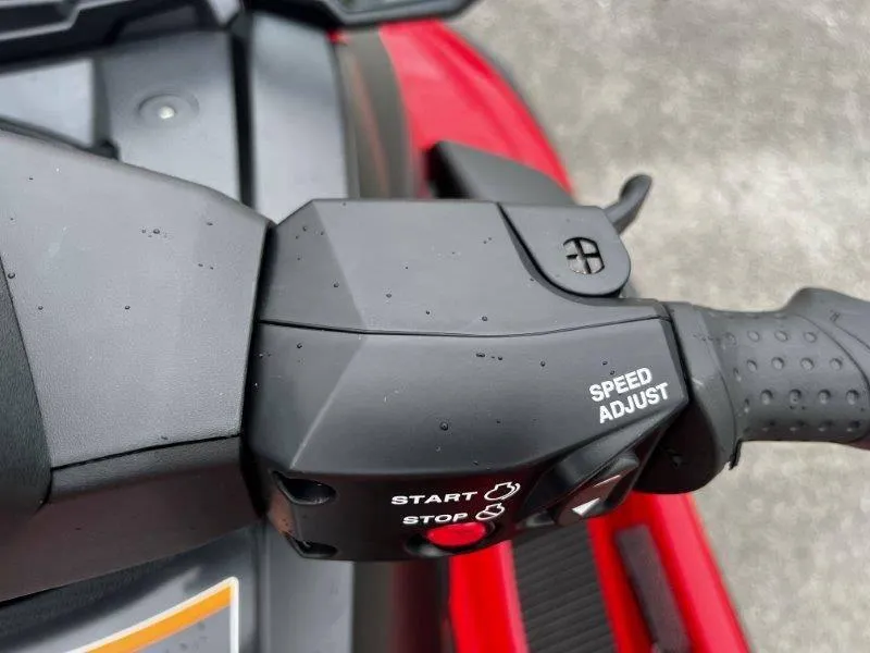 Slide: The Image of Yamaha Waverunner VX Deluxe w/ Audio 2025 - 26