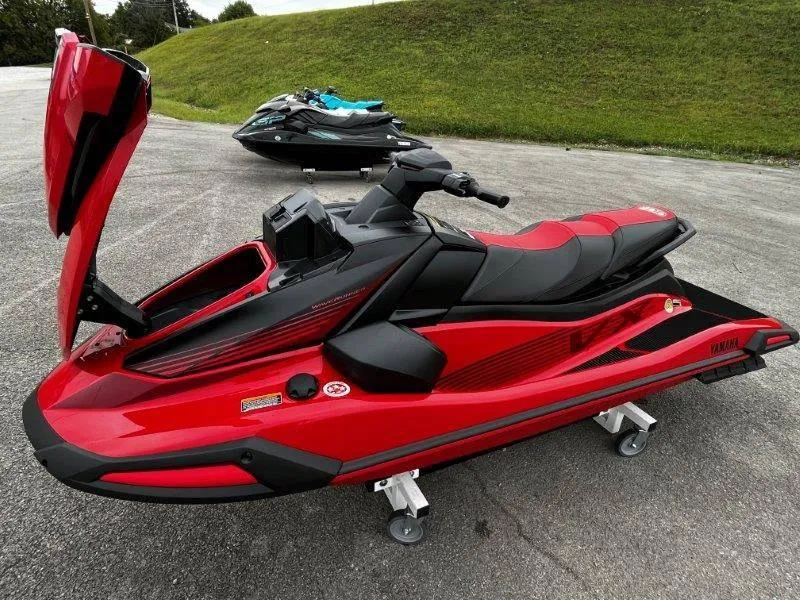 Slide: The Image of Yamaha Waverunner VX Deluxe w/ Audio 2025 - 30