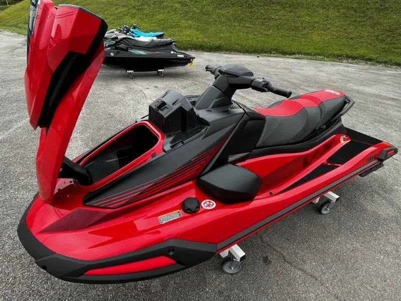 Slide: The Image of Yamaha Waverunner VX Deluxe w/ Audio 2025 - 40