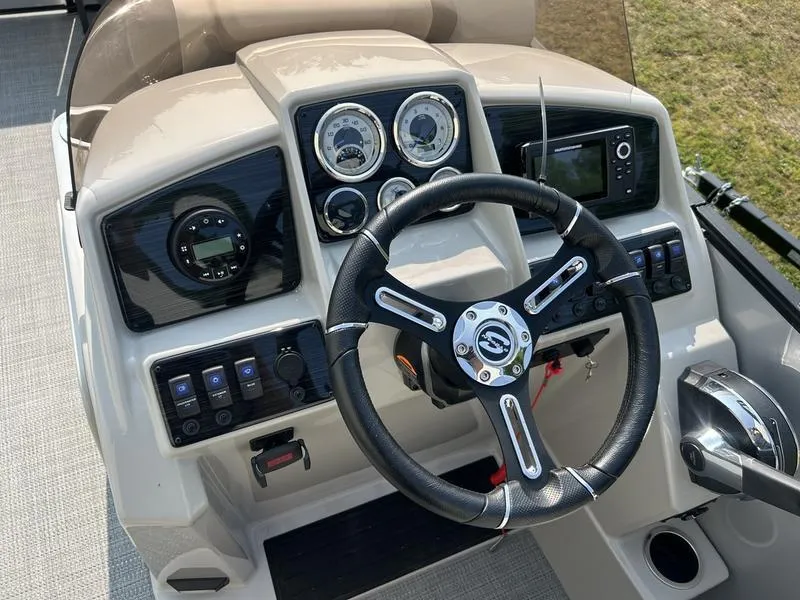 Slide: The Image of Sylvan Mirage X1 2024 - 13