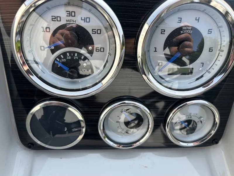 Slide: The Image of Sylvan Mirage X1 2024 - 17