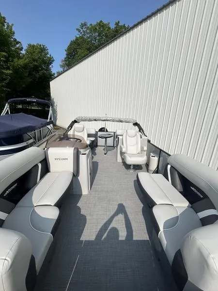 Slide: The Image of Sylvan Mirage X1 2024 - 6