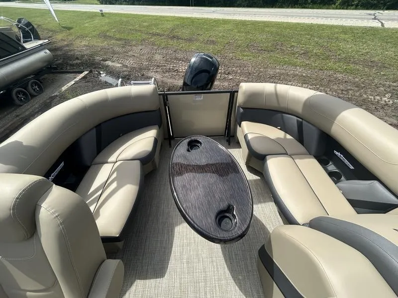 Slide: The Image of Sylvan Mirage X1 2024 - 11