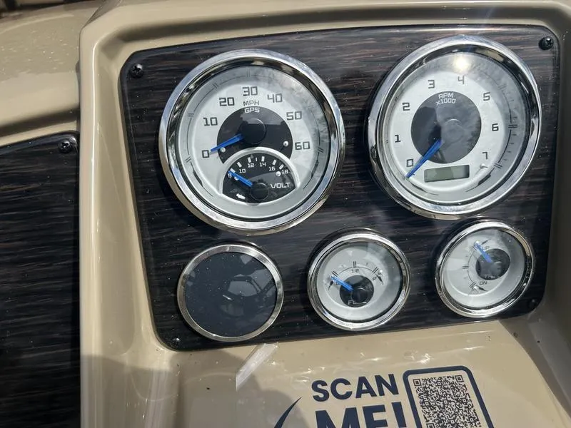 Slide: The Image of Sylvan Mirage X1 2024 - 8