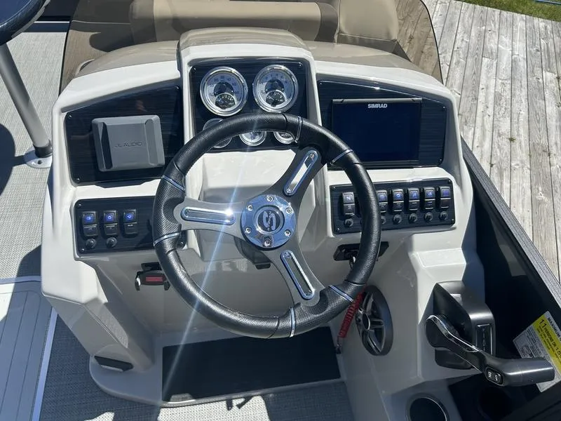 Slide: The Image of Sylvan Mirage X1 CLZ D 2024 - 14