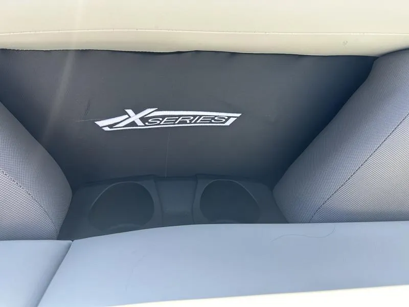 Slide: The Image of Sylvan Mirage X1 CLZ D 2024 - 22