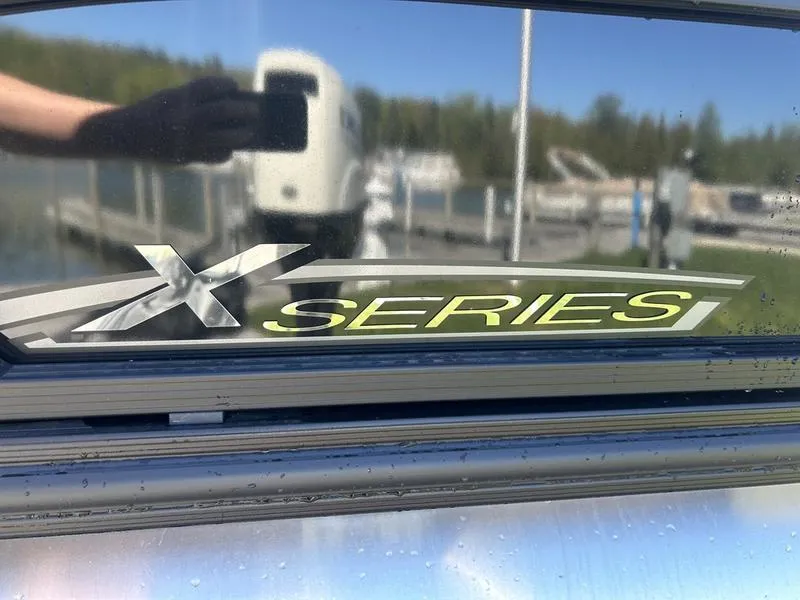 Slide: The Image of Sylvan Mirage X1 CLZ D 2024 - 24