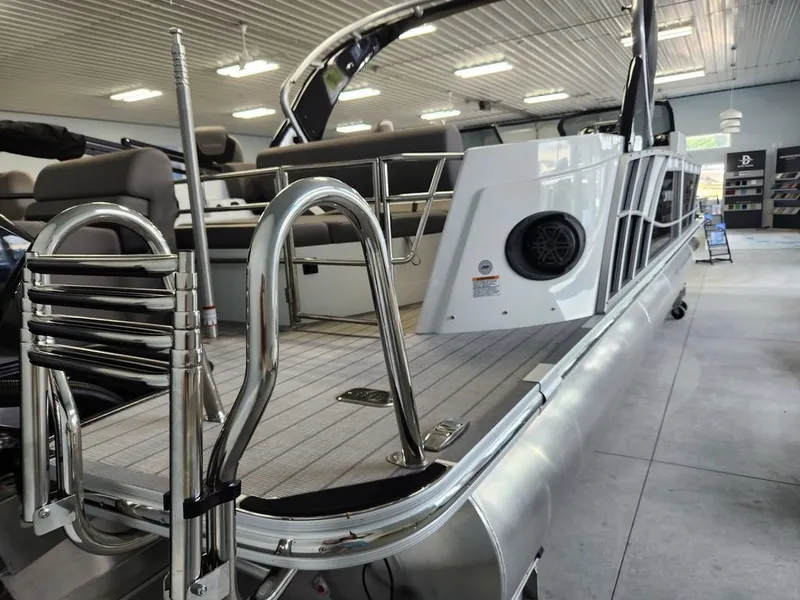 Slide: The Image of Sylvan S5 CLZ DC 2023 - 20