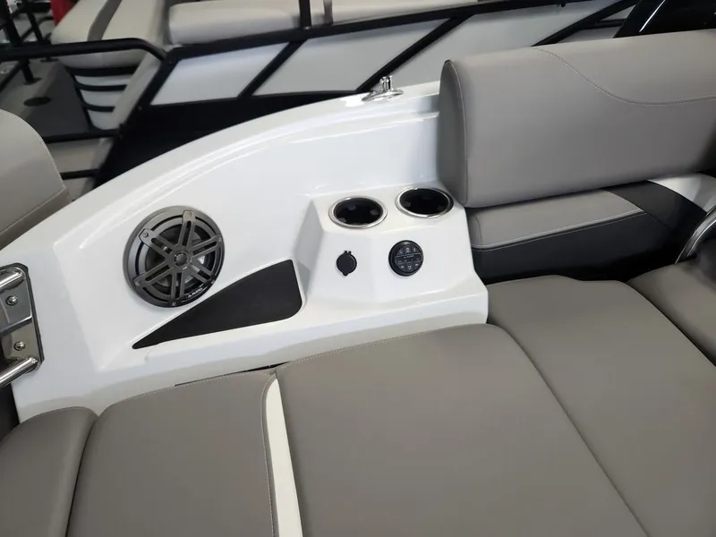 Slide: The Image of Sylvan S5 CLZ DC 2023 - 40