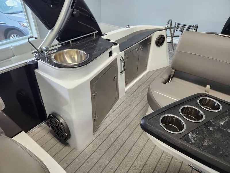 Slide: The Image of Sylvan S5 CLZ DC 2023 - 44