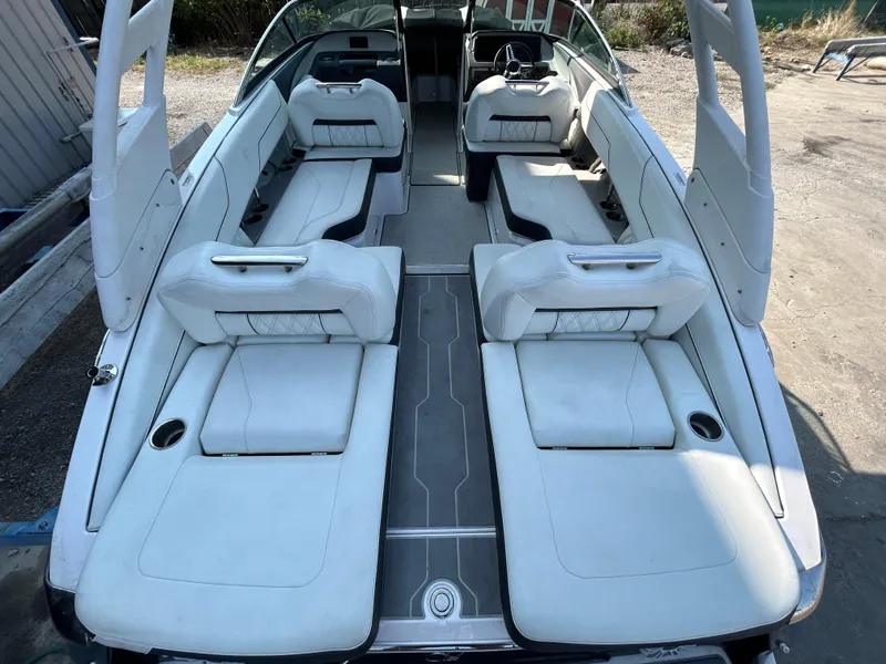 Slide: The Image of Seating Aft - 12