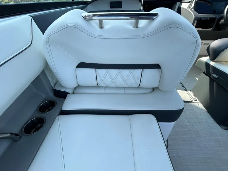 Slide: The Image of Companion Backrest - 19