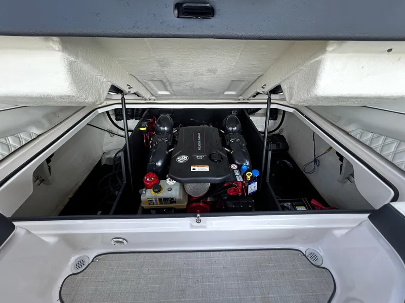 Slide: The Image of Engine Bay - 31