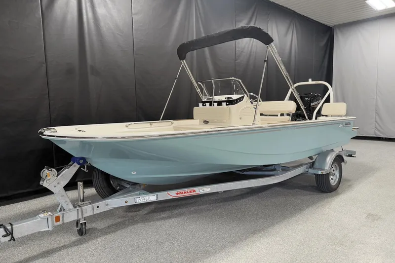 Slide: The Image of Boston Whaler 170 Montauk 2025 - 3
