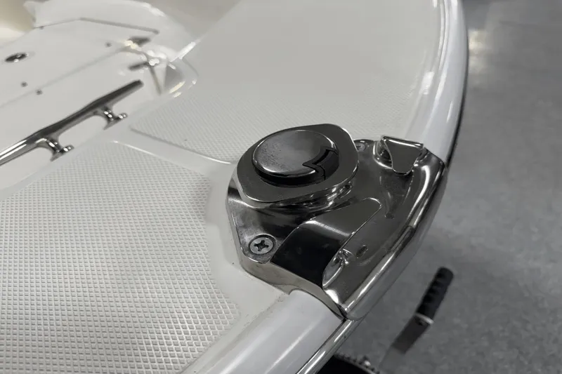 Slide: The Image of Boston Whaler 170 Montauk 2025 - 58