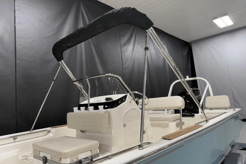 Slide: The Image of Boston Whaler 170 Montauk 2025 - 66