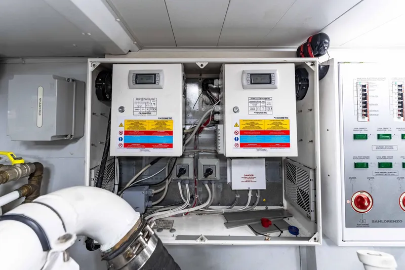 Slide: The Image of Sanlorenzo SL78 2018 - 102