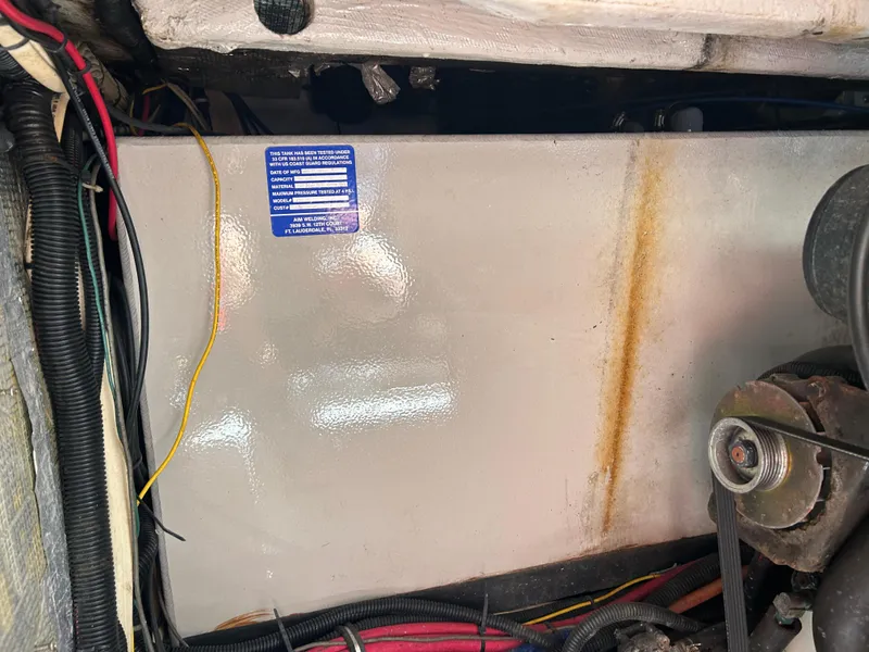 Slide: The Image of Wellcraft 330 Coastal 1999 - 73