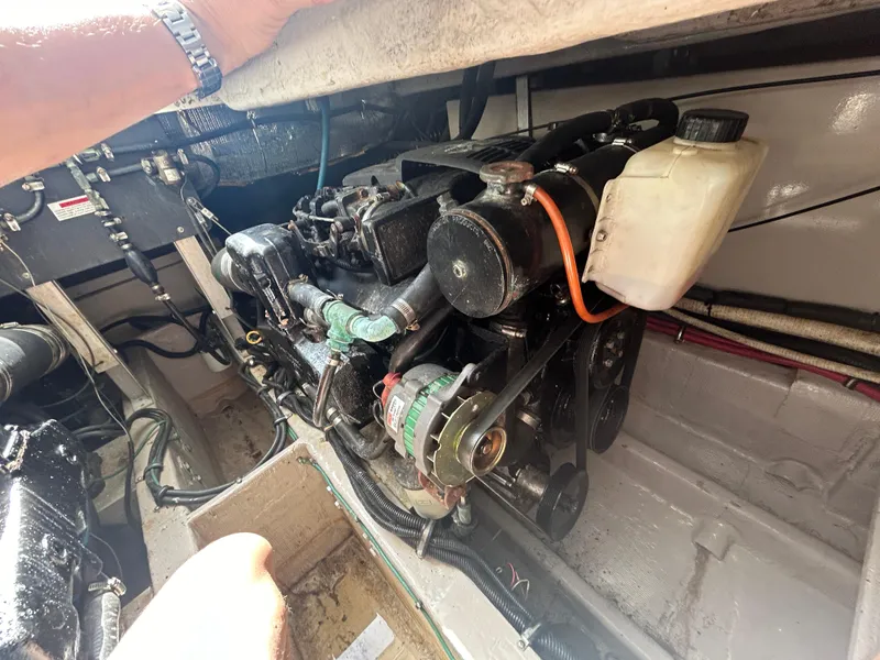 Slide: The Image of Wellcraft 330 Coastal 1999 - 75