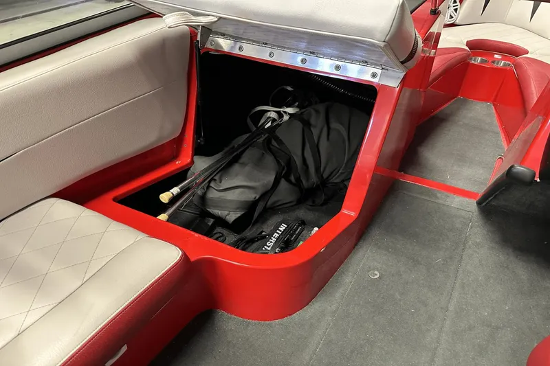 Slide: The Image of MasterCraft X Series 2009 - 38