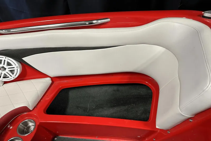 Slide: The Image of MasterCraft X Series 2009 - 67