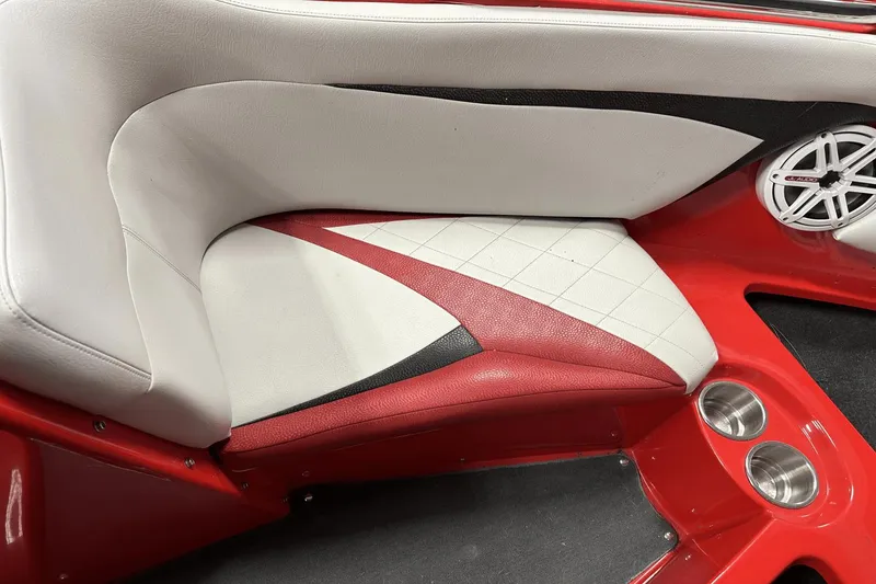 Slide: The Image of MasterCraft X Series 2009 - 70