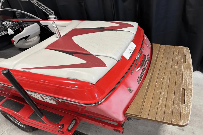 Slide: The Image of MasterCraft X Series 2009 - 9