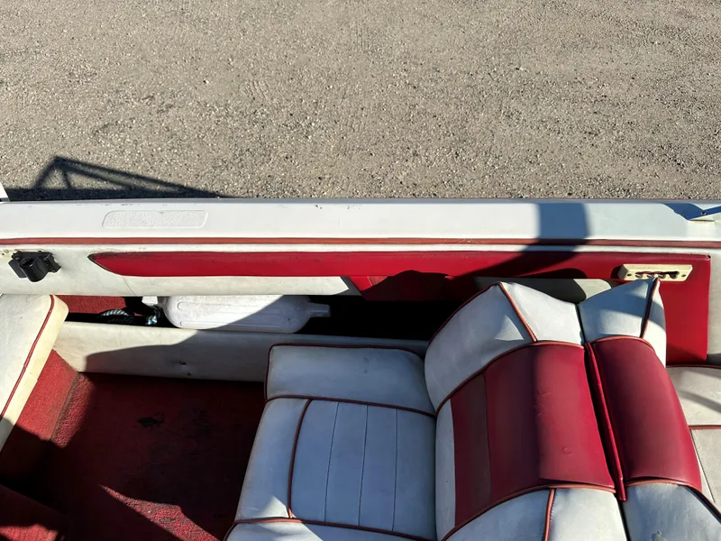 Slide: The Image of Glastron GALAXIE 1988 - 4