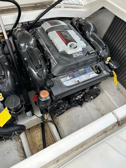 Slide: The Image of 2019 Monterey 298 Super Sport engine compartment with MerCruiser 4.5L 250 HP engine. - 20