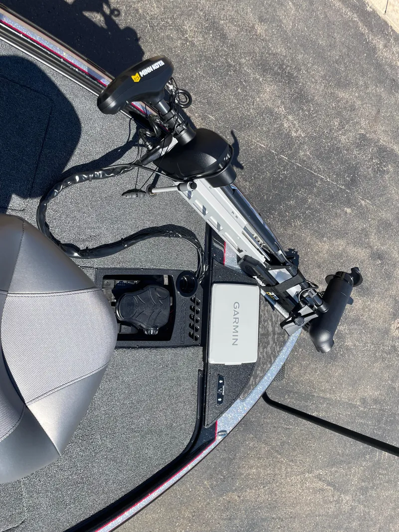 Slide: The Image of 2025 Nitro Z20 XL Pro boat with Garmin navigation system and trolling motor. - 10