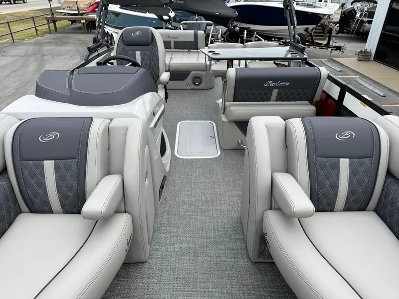 Slide: The Image of Barletta L25UE 2025 - 22