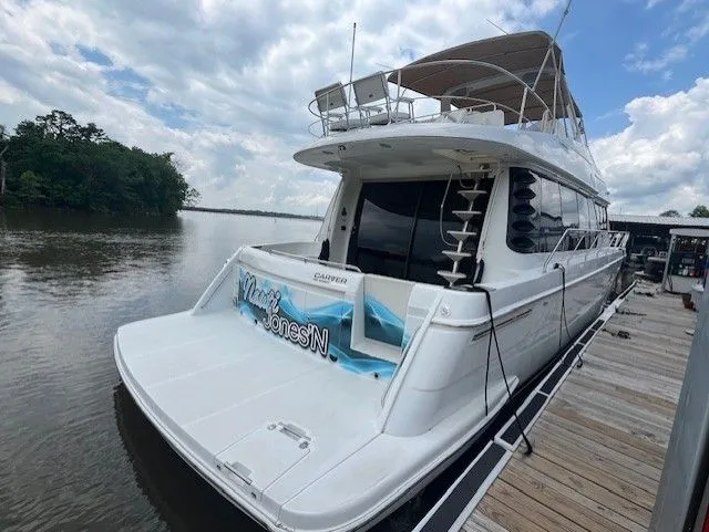 Slide: The Image of Carver 570 Voyager Pilothouse 2001 - 8