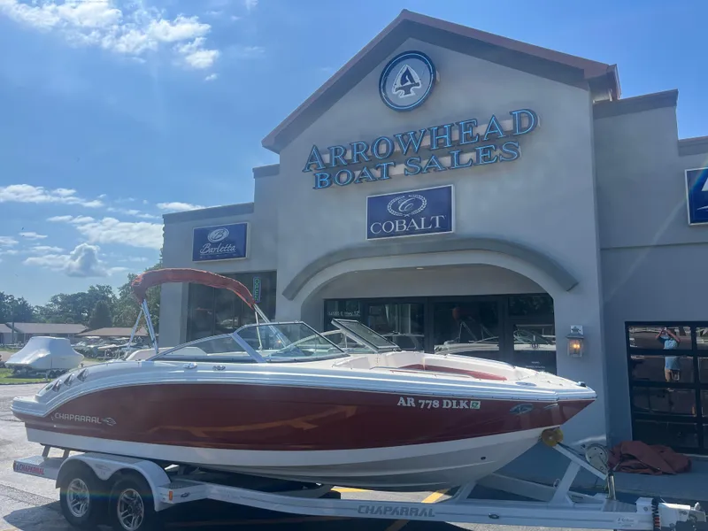 Slide: The Image of 2010 Chaparral 226 boat on trailer at Arrowhead Boat Sales dealership. - 9