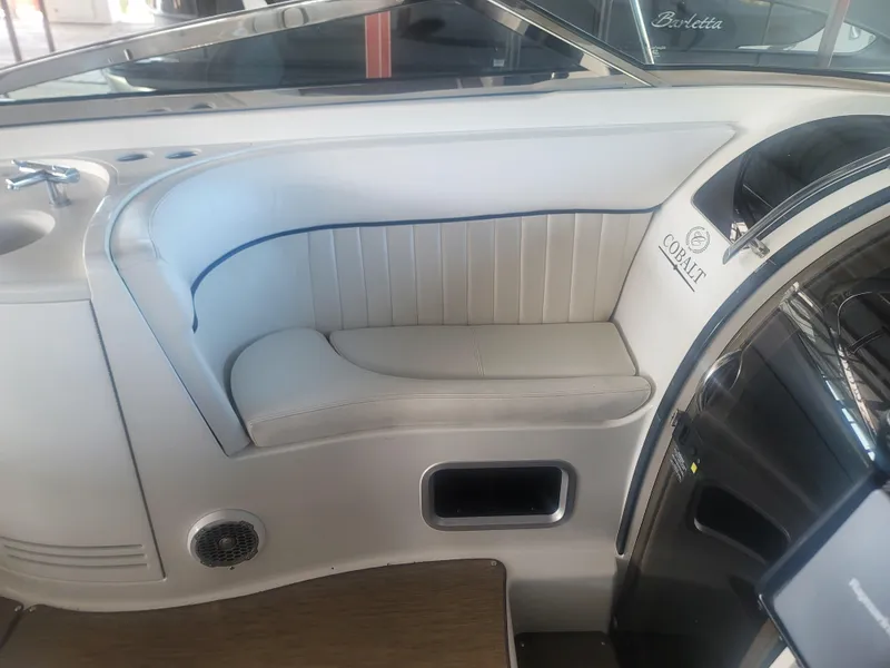 Slide: The Image of Cobalt 360 2005 - 14