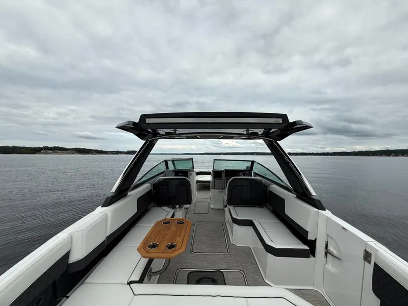 Slide: The Image of Cobalt R33 2024 - 3