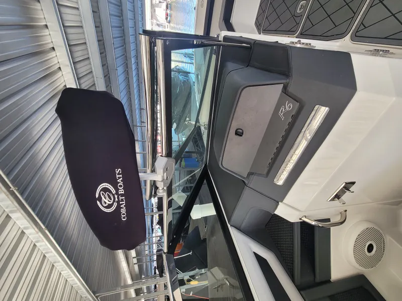 Slide: The Image of Cobalt R6 2024 - 12