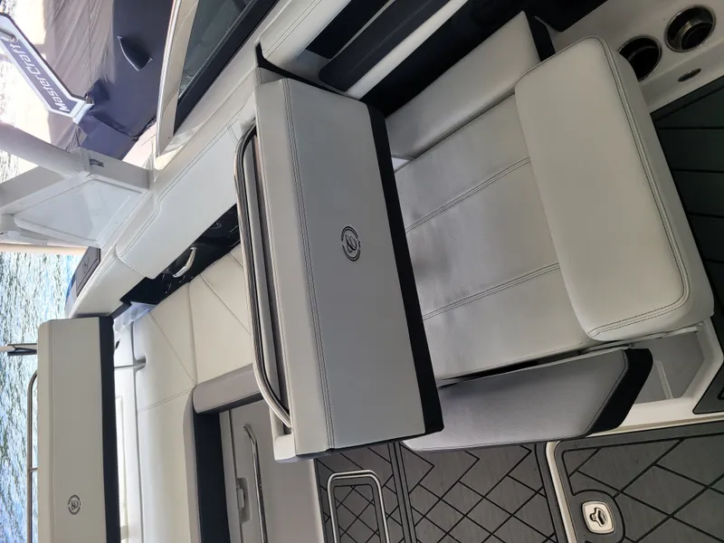 Slide: The Image of Cobalt R6 2024 - 15