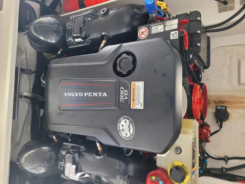 Slide: The Image of Cobalt R6 2024 - 23