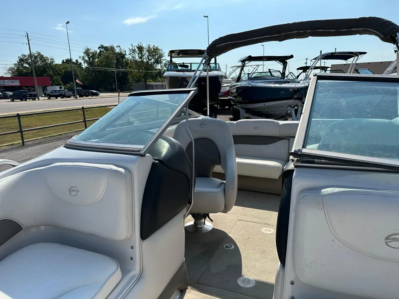 Slide: The Image of Crownline Boats 202 BR 2003 - 17