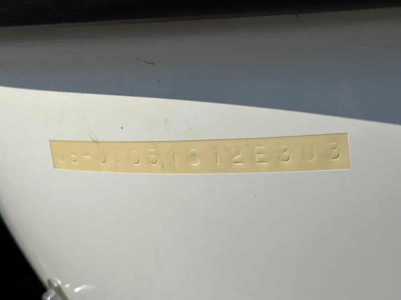 Slide: The Image of Crownline Boats 202 BR 2003 - 19