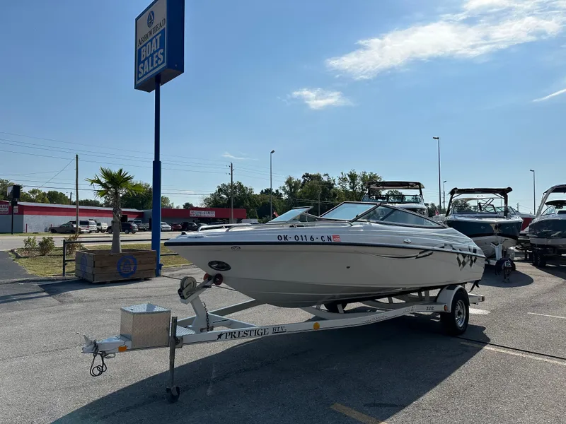 Slide: The Image of Crownline Boats 202 BR 2003 - 4