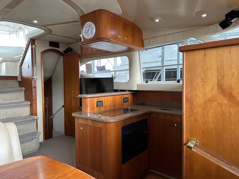 Slide: The Image of Cruisers Yachts 4450 2002 - 26