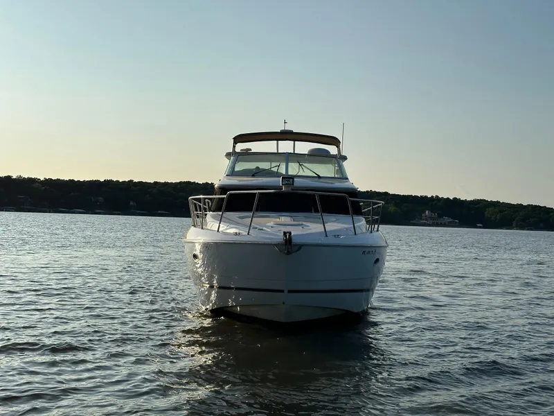 Slide: The Image of Cruisers Yachts 4450 2002 - 74