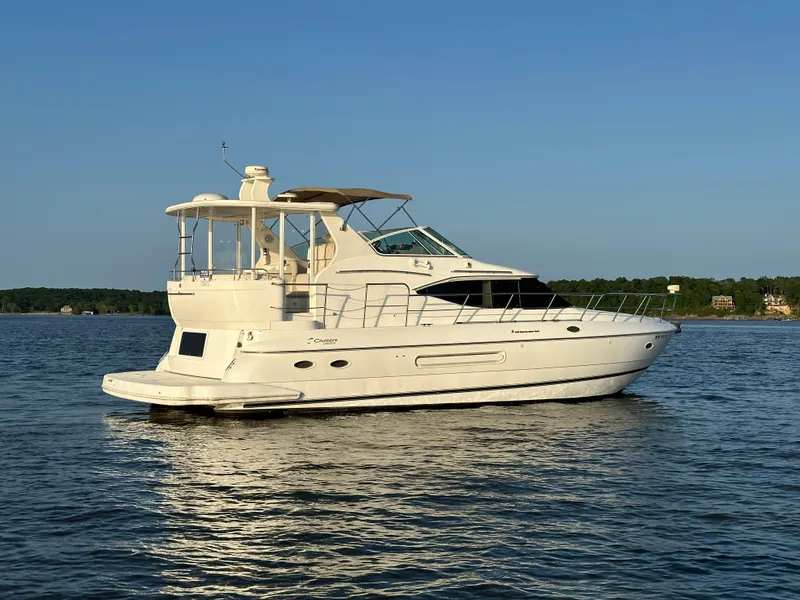 Slide: The Image of Cruisers Yachts 4450 2002 - 75