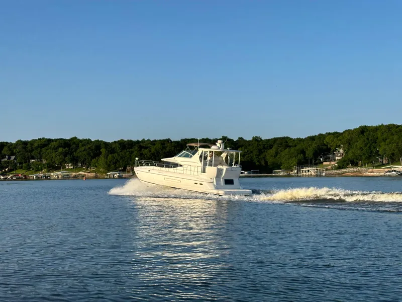 Slide: The Image of Cruisers Yachts 4450 2002 - 78