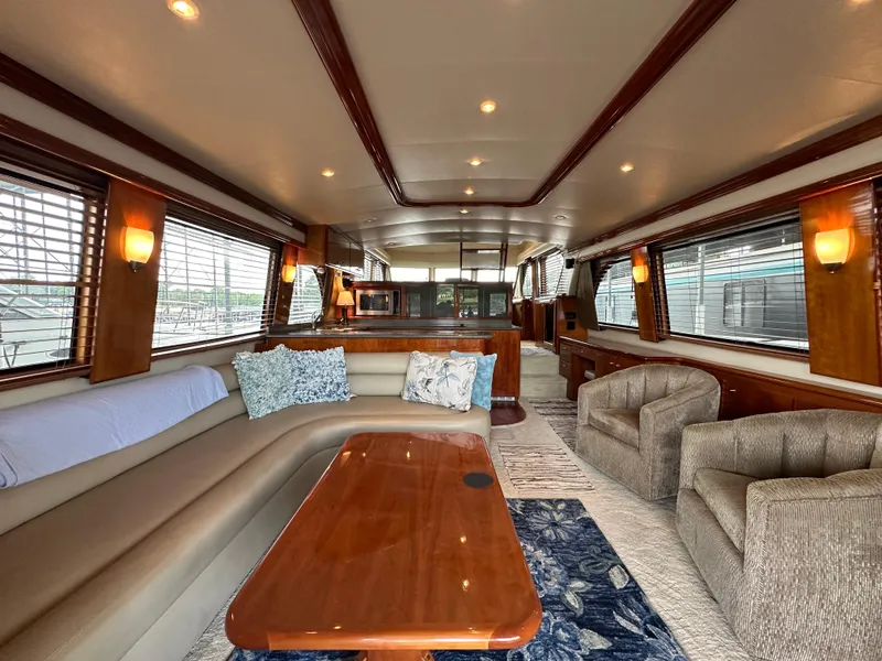 Slide: The Image of Navigator 5800 2009 - 25