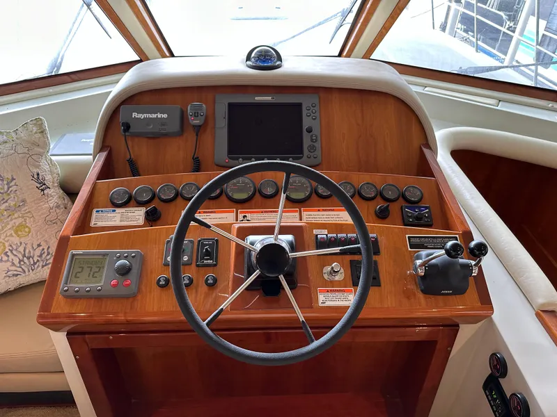 Slide: The Image of Navigator 5800 2009 - 38